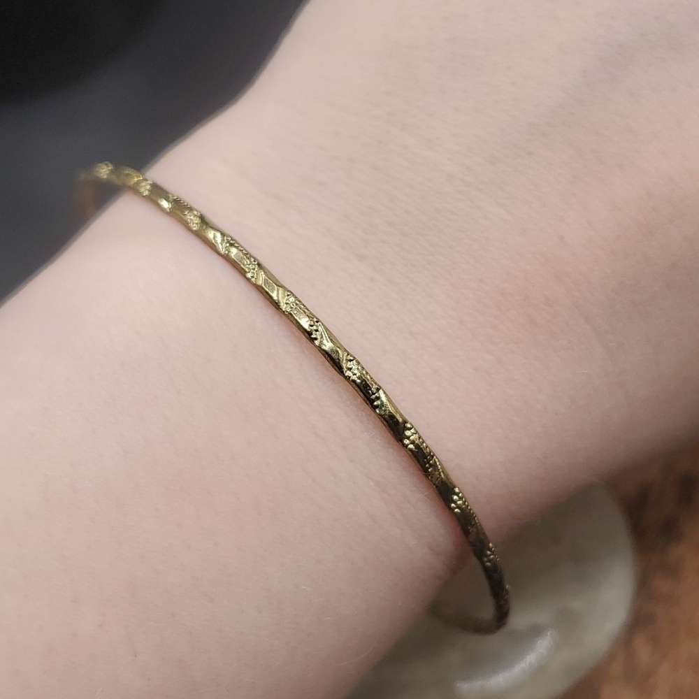 Lattice Gold toned bracelet‎ slider B2726